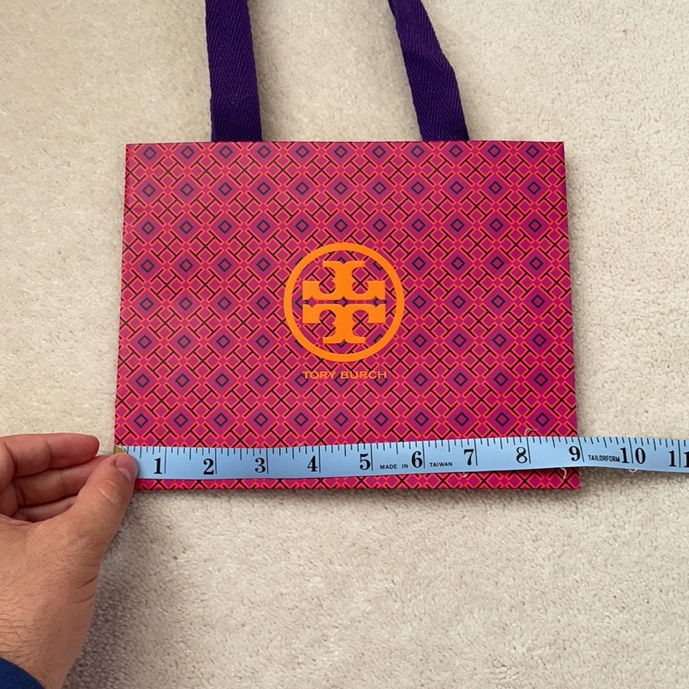 Tory Burch Shopper - Picture 2 of 8